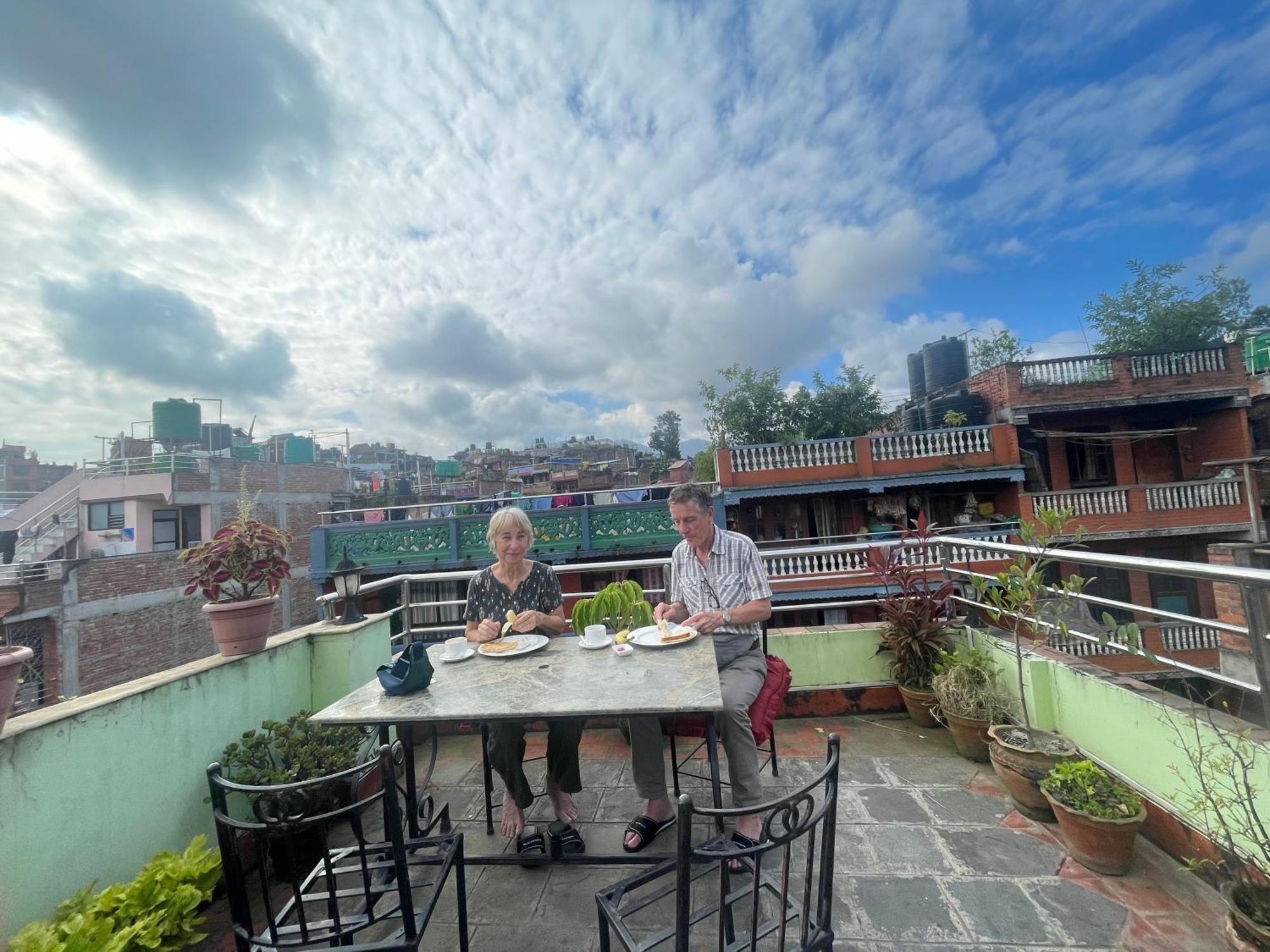 Hotel Bhaktapur Inn ภายนอก รูปภาพ