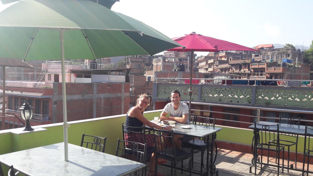 Hotel Bhaktapur Inn ภายนอก รูปภาพ
