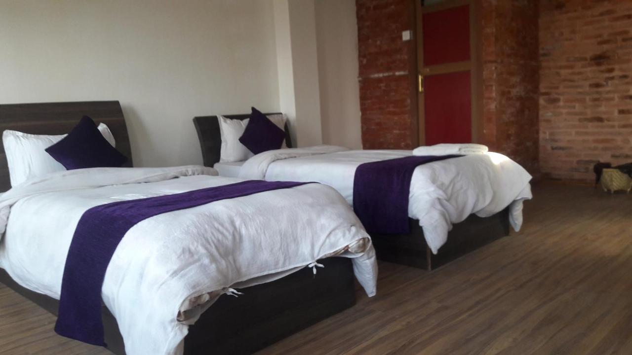 Hotel Bhaktapur Inn ภายนอก รูปภาพ
