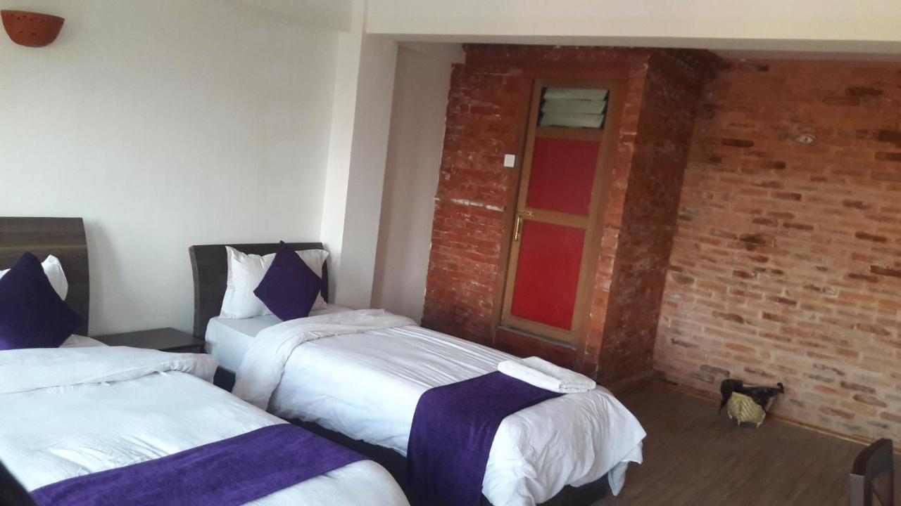 Hotel Bhaktapur Inn ภายนอก รูปภาพ