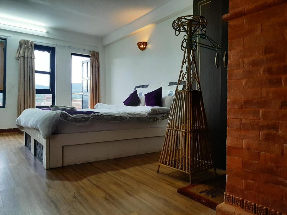 Hotel Bhaktapur Inn ภายนอก รูปภาพ