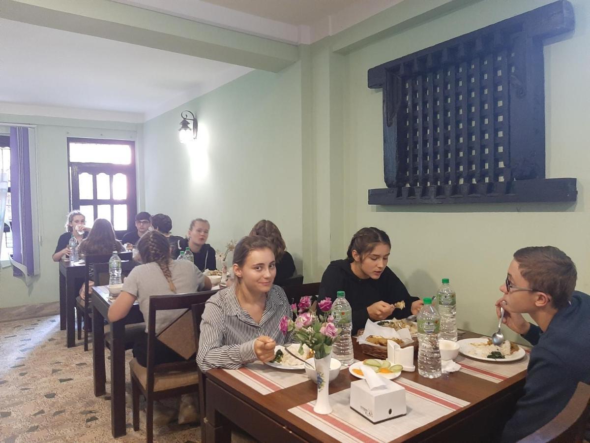 Hotel Bhaktapur Inn ภายนอก รูปภาพ